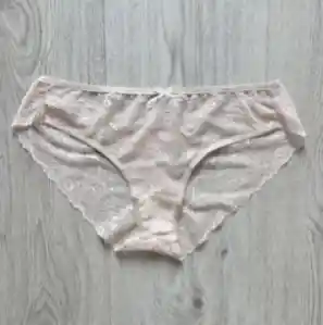 Cachetero Beige – Talla Única