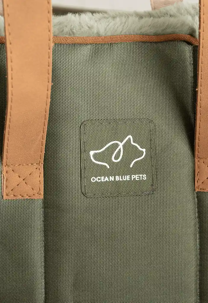 Cargador Mascotas Pat Oliva