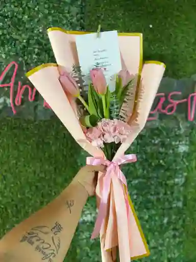 Bouquet Tulips