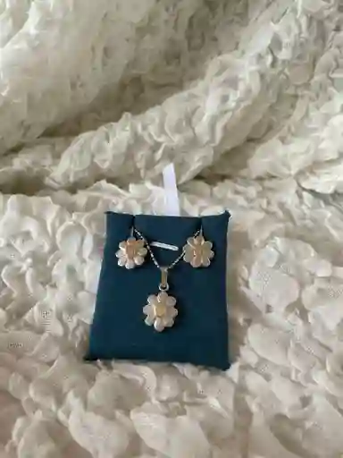 Juego De Flor En Plata 925 Y Oro Laminado
