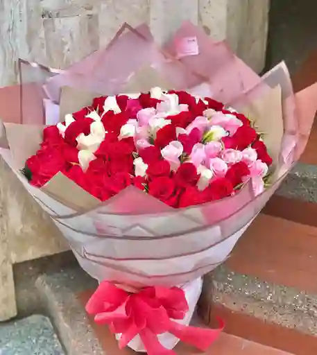 Bouquet De Rosas De Colores
