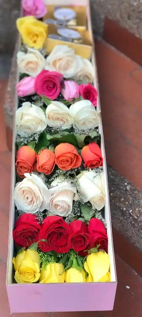 Caja Floral Y Chocolates Ferreros