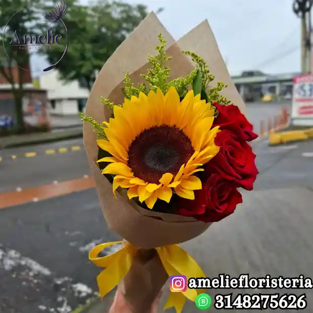 Bouquet De Girasol Y 3 Rosas Tela Cambre