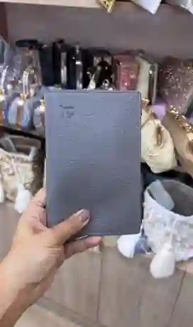 Forro De Pasaporte Gris