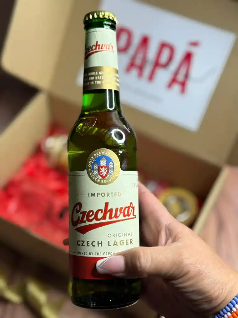 Papá Cheers Box