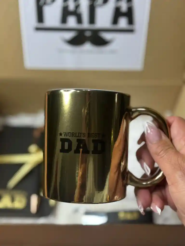Wordl¨s Best Box Papá