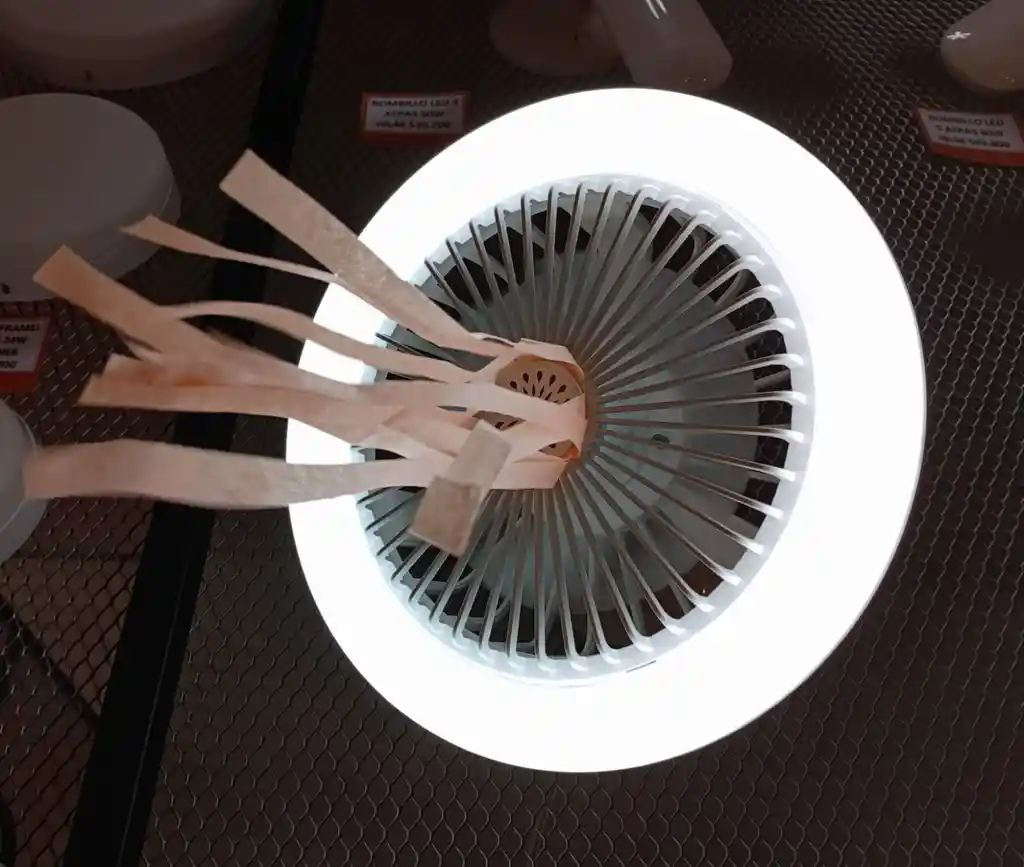 Bombillo Led Con Ventilador 25w