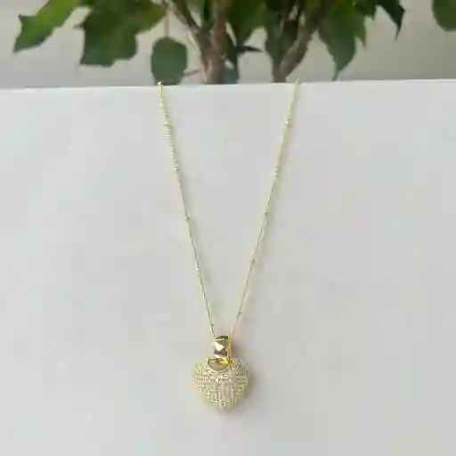 Cadena Romance