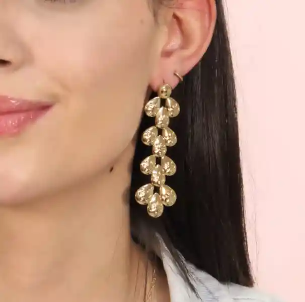Aretes Hojas Covergold 6,8 Cm