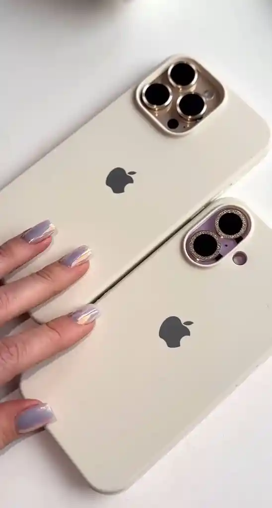 Silicone Case Iphone 16 Beige