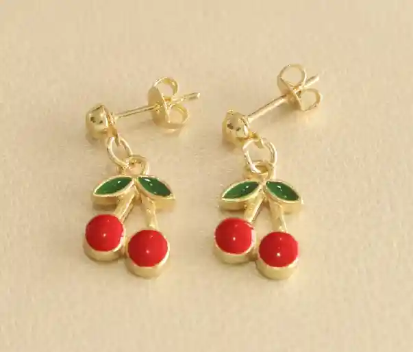 Aretes Cereza En Rodio