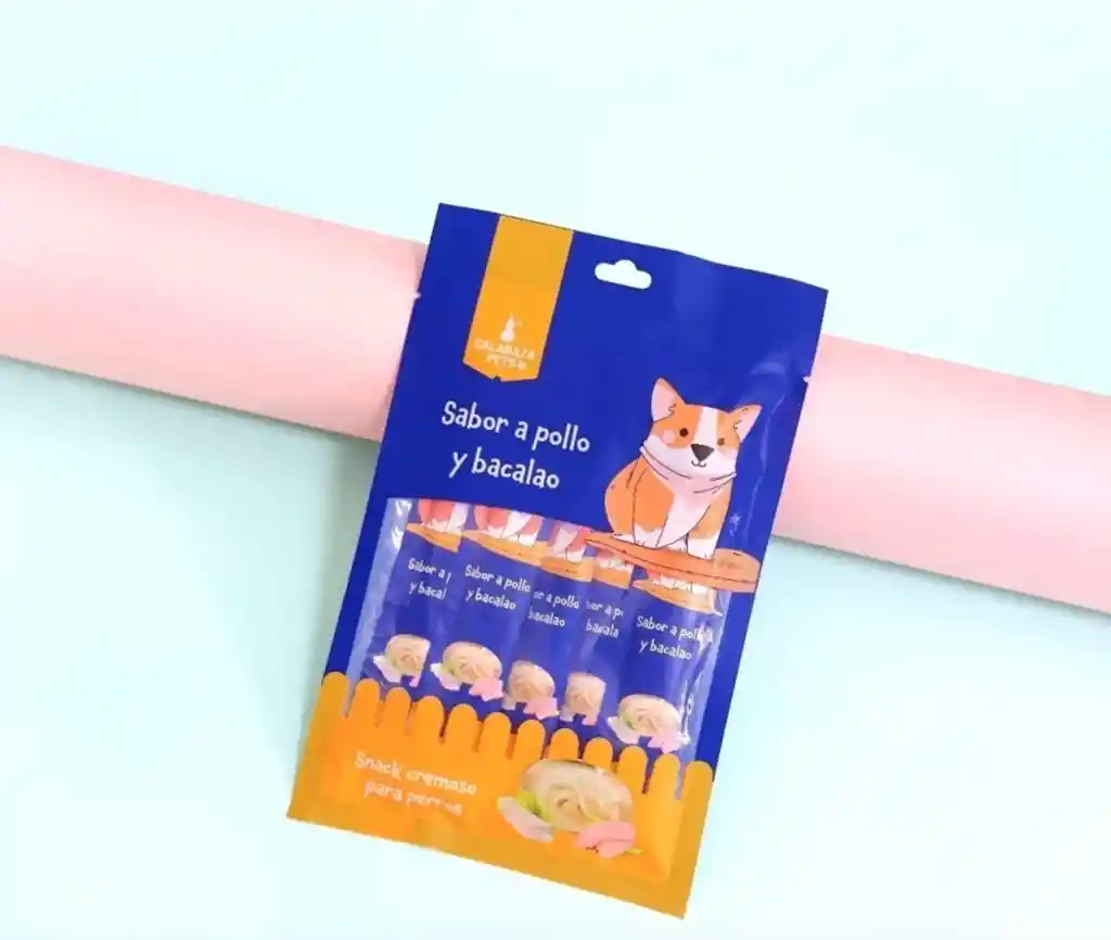 Snack Cremoso De Pollo Y Bacalao Para Perro