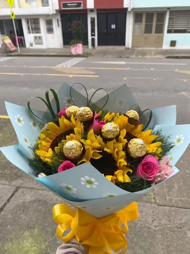 🌻💖 Bouquet Girasoles + Rosas + Chocolates💝🍫