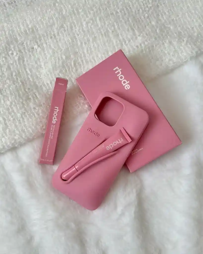 Case Rhode + Lipstick Iphone 16 Pro Max Rosado