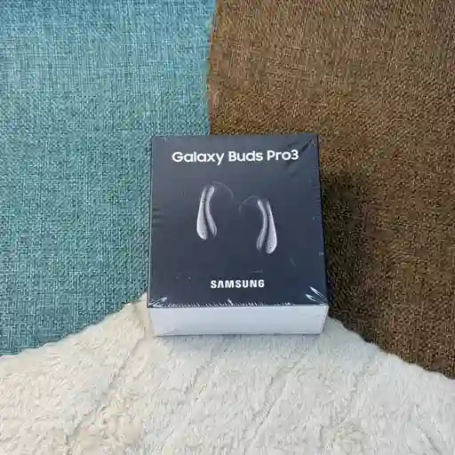 Audifonos Samsung Galaxy Buds Pro 3 Negros / Via Bluetooth / Compatibles Con Android Y Apple