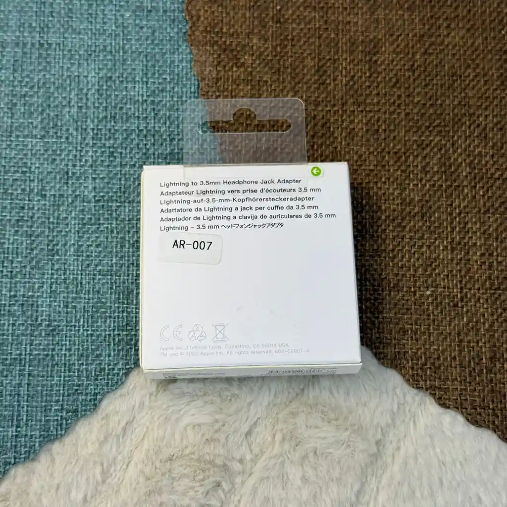 Adaptador Jack De Iphone / Salida 3.5mm Para Audifonos