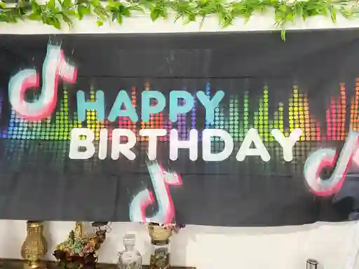 Pendón Happy Birthday