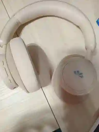 Audífonos Bluetooth Movisun K50 - Color Beige