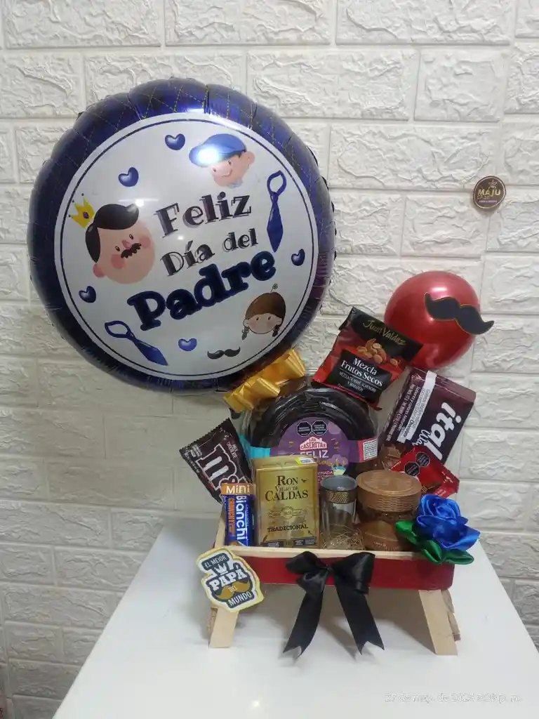 Dia Del Padre Ancheta Con Torta Envinada