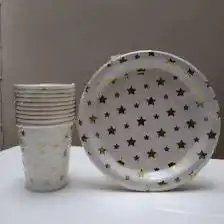 Set Platos Y Vasos Diseño De Estrellas Plateadas x 12 und