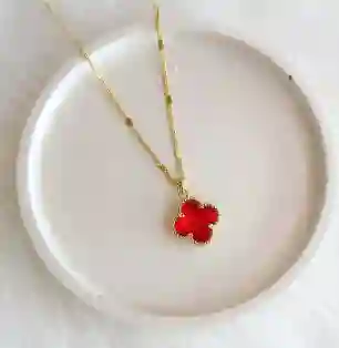 Collar Trebol Rojo Van Cleef
