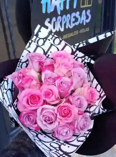 Ramo De Rosas