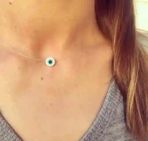Collar Hilo Invisible Ojo Turco