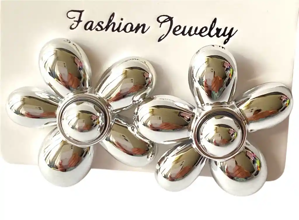 Topo Flor De Primavera Plateado