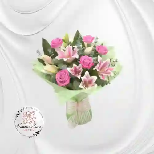 Ramo Lirios Y Rosas Especial Día De Las Madres