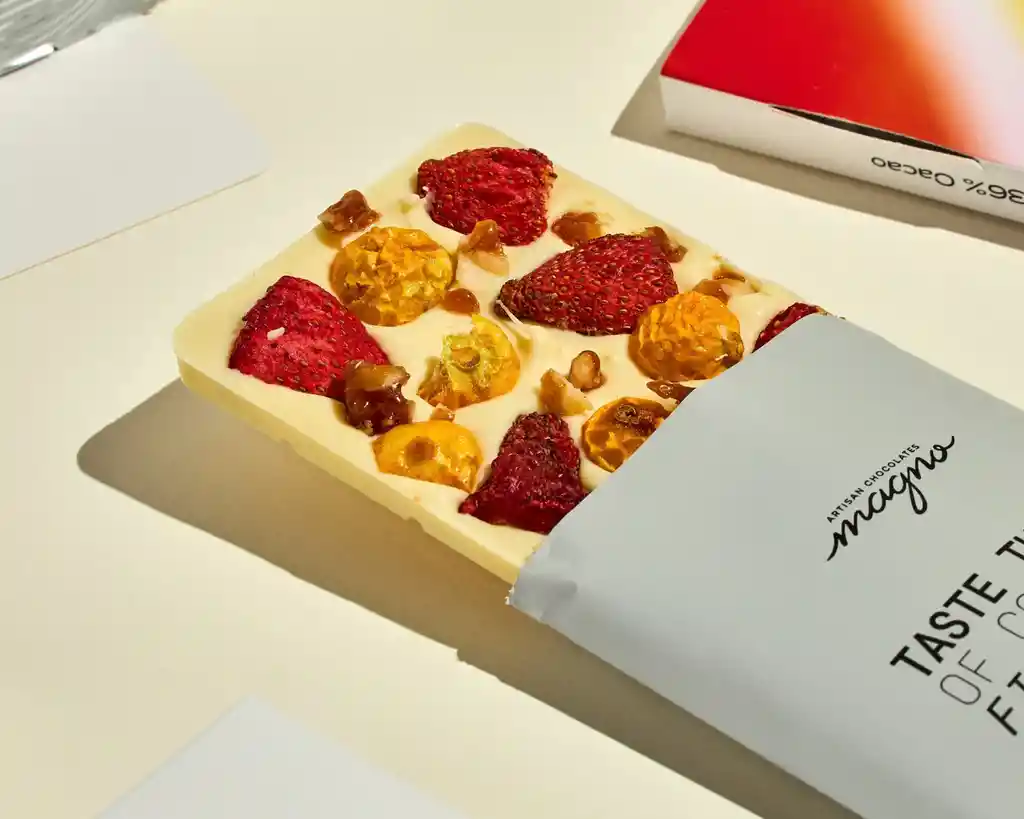 Barra De Chocolate Blanco Golden Berries (empaque Regalo) Magno
