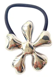 Colero Pony Cuff Margarita Chunky Plateada
