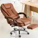 Silla Ejecutiva De Oficina Ergonomica Color Marrón Con Reposapies