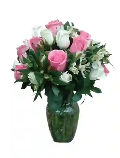 Jarrón De Rosas Rosadas Y Astromelia