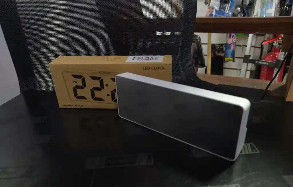🕒 Reloj Digital Led Moderno - Modelo Plx-a228