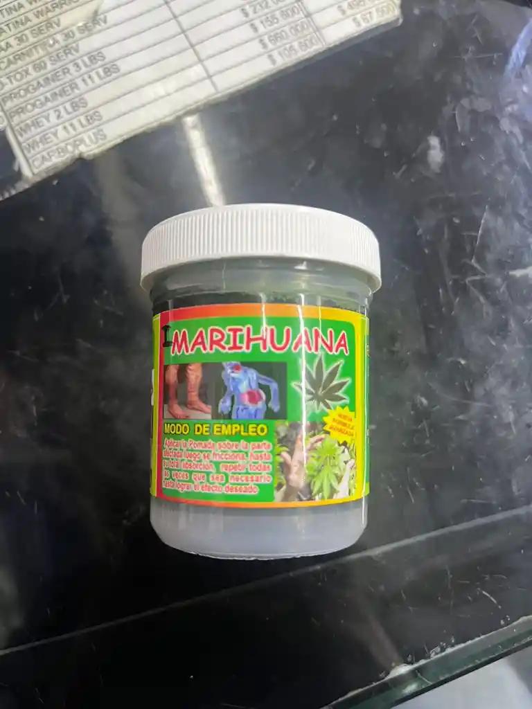 Pomada De Coca Y Marihuana