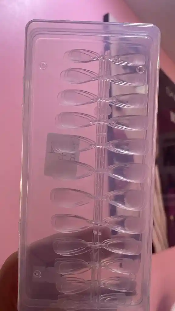 Uñas Press On Almendradas