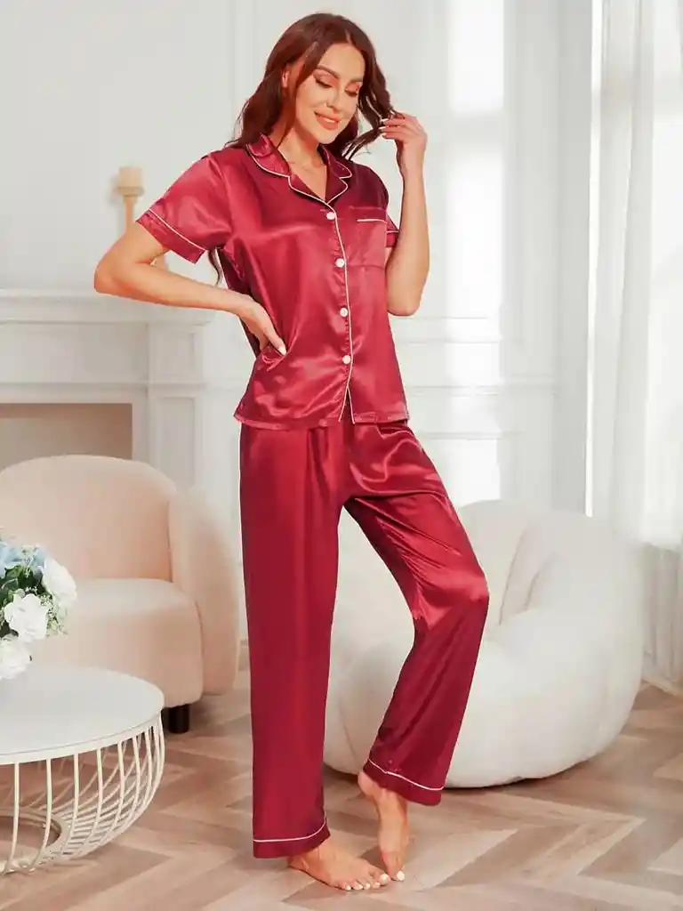 Pijama Dos Piezas En Satin Manga Corta Ribete En Contraste Talla M