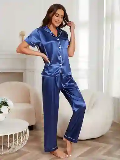 Pijama Dos Piezas En Satin Manga Corta Ribete En Contraste Talla S