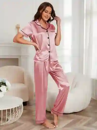 Pijama Dos Piezas En Satin Manga Corta Ribete En Contraste Talla L