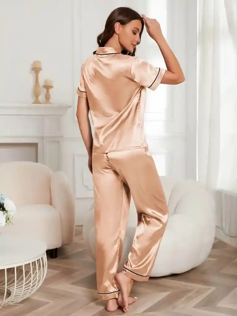Pijama Dos Piezas En Satin Manga Corta Ribete En Contraste Talla L