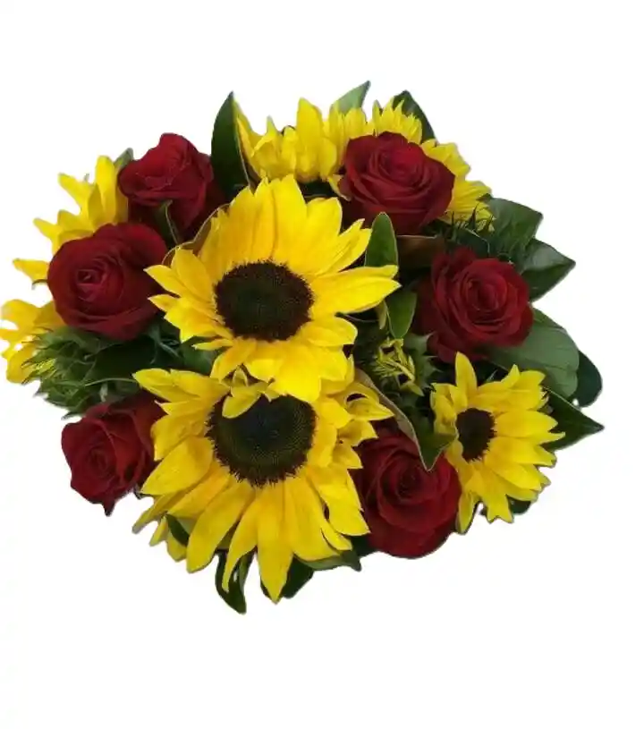 Girasoles Y Rosas En Bouquet