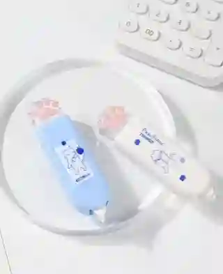 Corrector En Cinta Mecánica Blanca Con Diseño De Gato