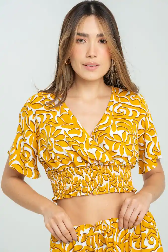 Blusa Macondo Color Amarillo Mostaza Talla L