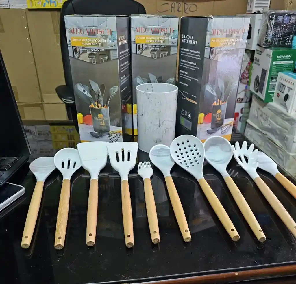Set De Utensilios En Silicóna 10 Piezas Resistente Al Calor Cuchara Blanca