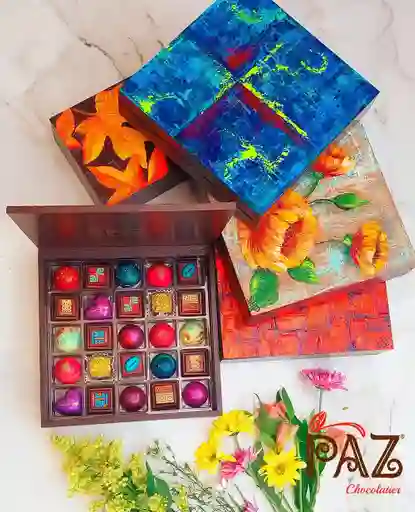 Caja De Lujo Con 25 Bombones De Chocolate