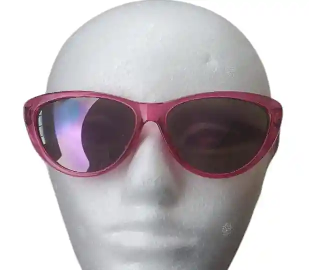 Lentes De Sol Con Estuche Rigido De Lona 002