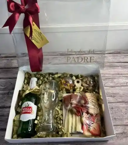 Bandeja Especial💙 Con Cerveza Stella, Vaso, Tabla De Queso Pequeña Y Frutos Secos