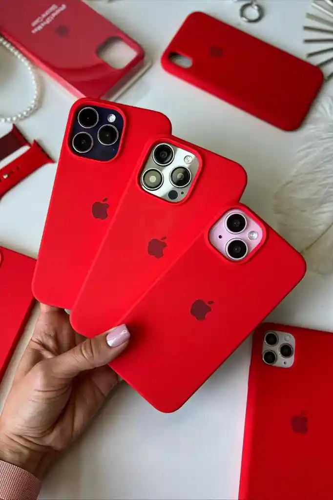 Silicone Case Iphone 16 Pro - Rojo