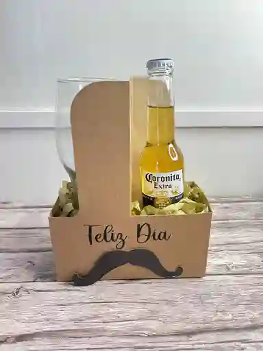 Caja Portavaso Con Cerveza Y Vaso Contramarcado