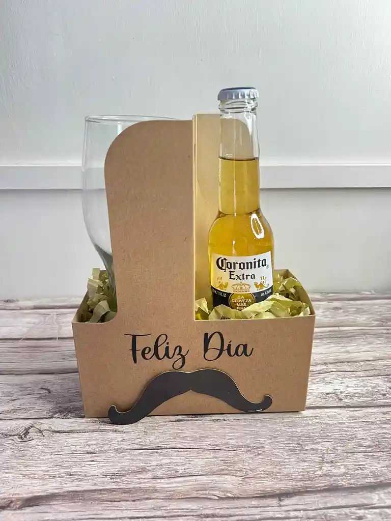 Caja Portavaso Con Cerveza Y Vaso Contramarcado